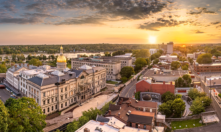 An image of Trenton, New Jersey, featuring the state house and the streets and buildings near it