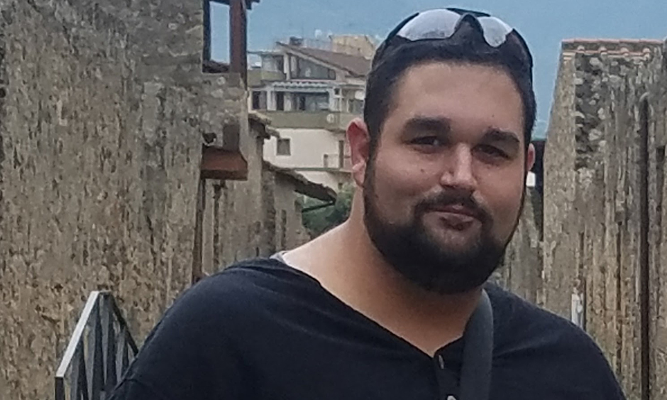 Headshot of DVRPC staff member Dan Farina